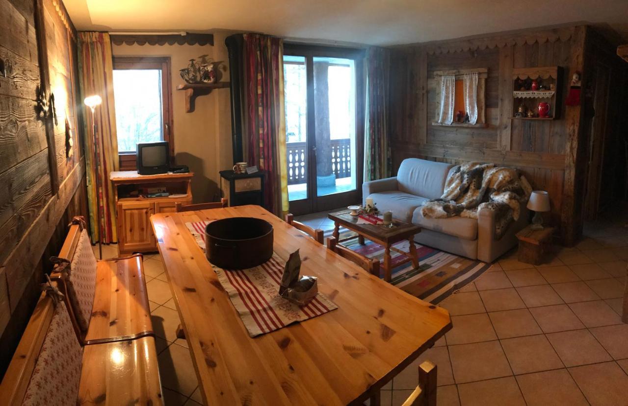 Appartement Fiocco Di Neve à Pila  Extérieur photo